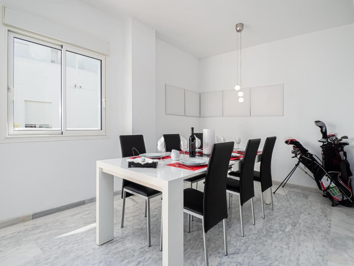 2051-New 3 Bedrooms On Golf Эстепона Экстерьер фото
